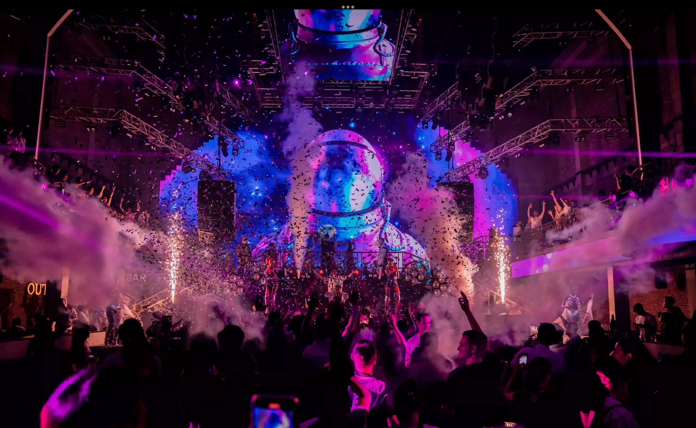 club in bali.png